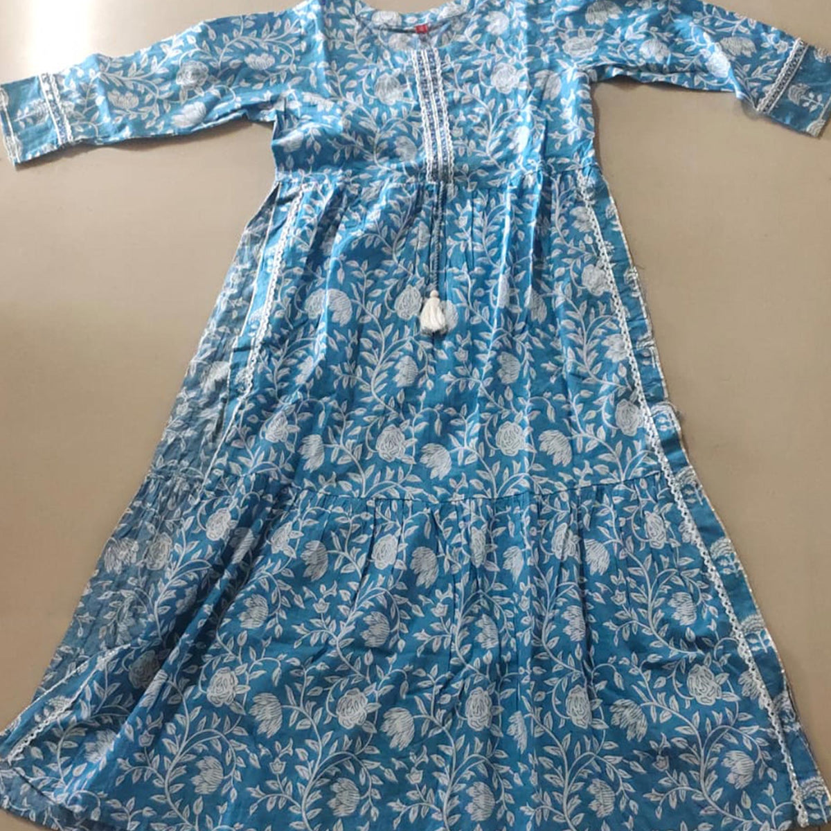 AARD-SIGNORIA-1605-BLUE