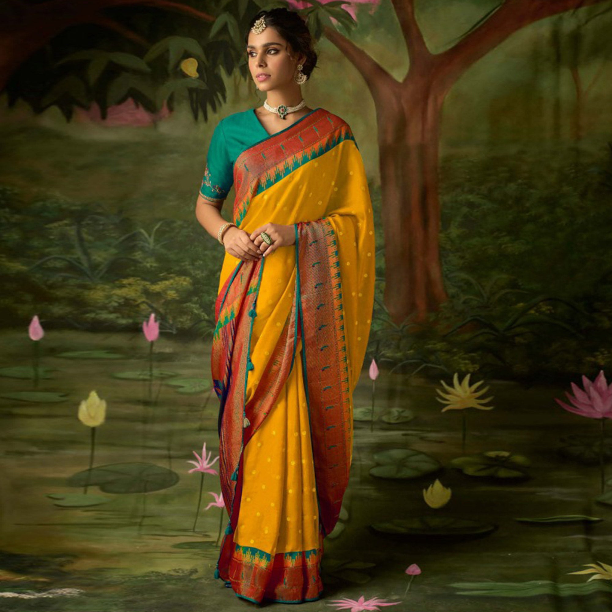 JNX-KIMORAMERA3CLR-15049E