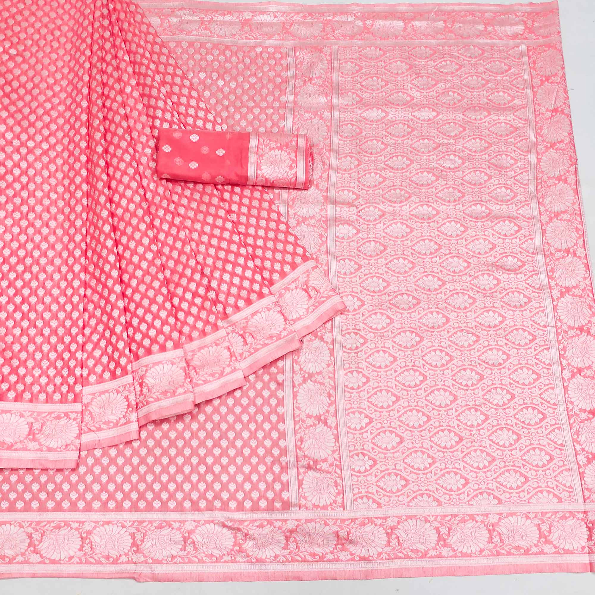 Gajari Pink Woven Cotton Silk Saree