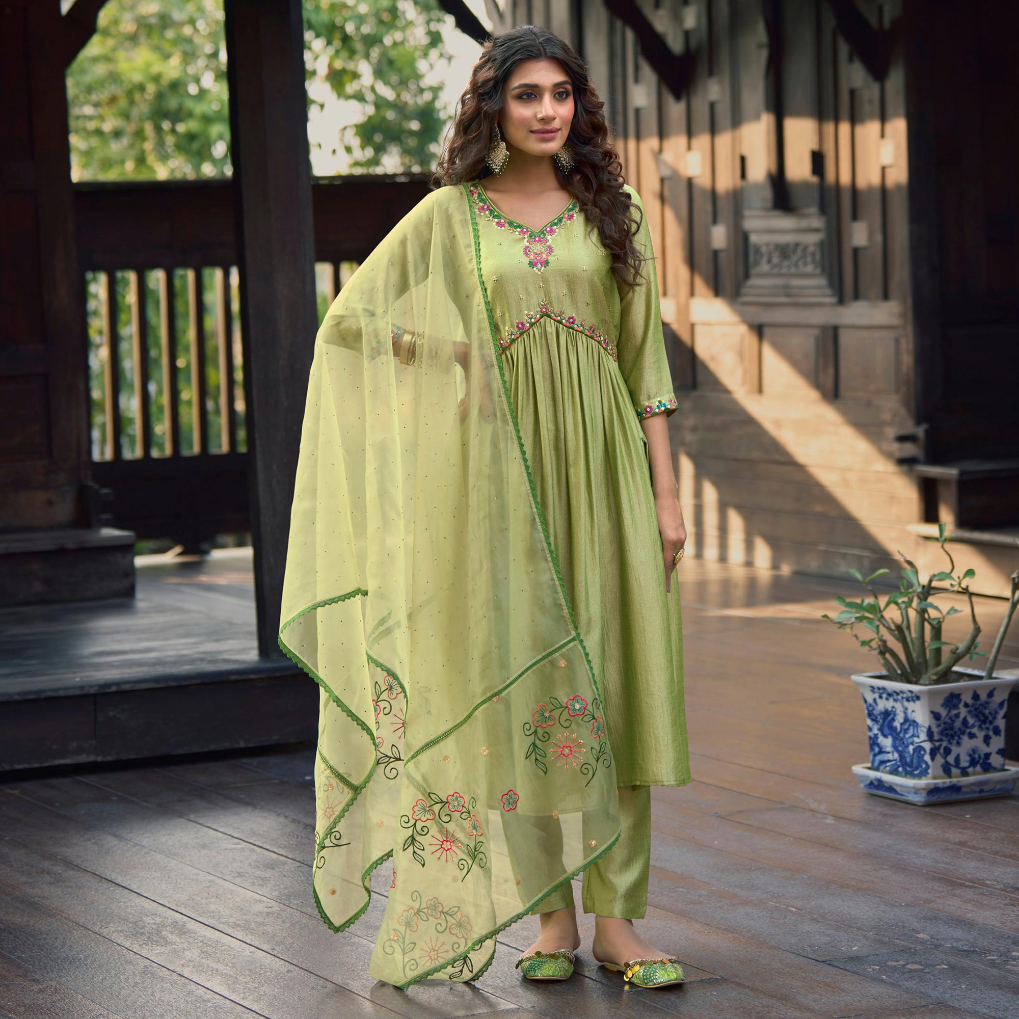 Green Floral Embroidered Art Silk Naira Cut Suit