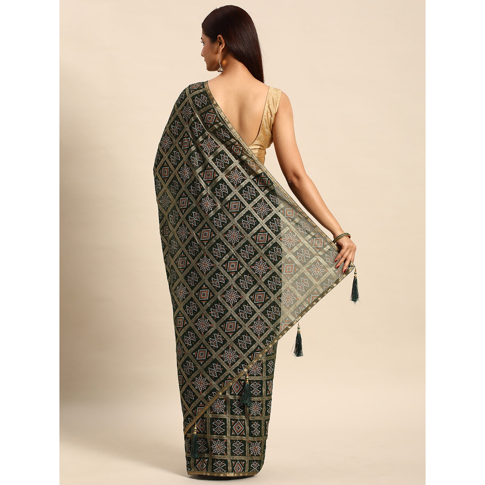 Green Bandhani Foil Printed Zomato Saree With Tassels