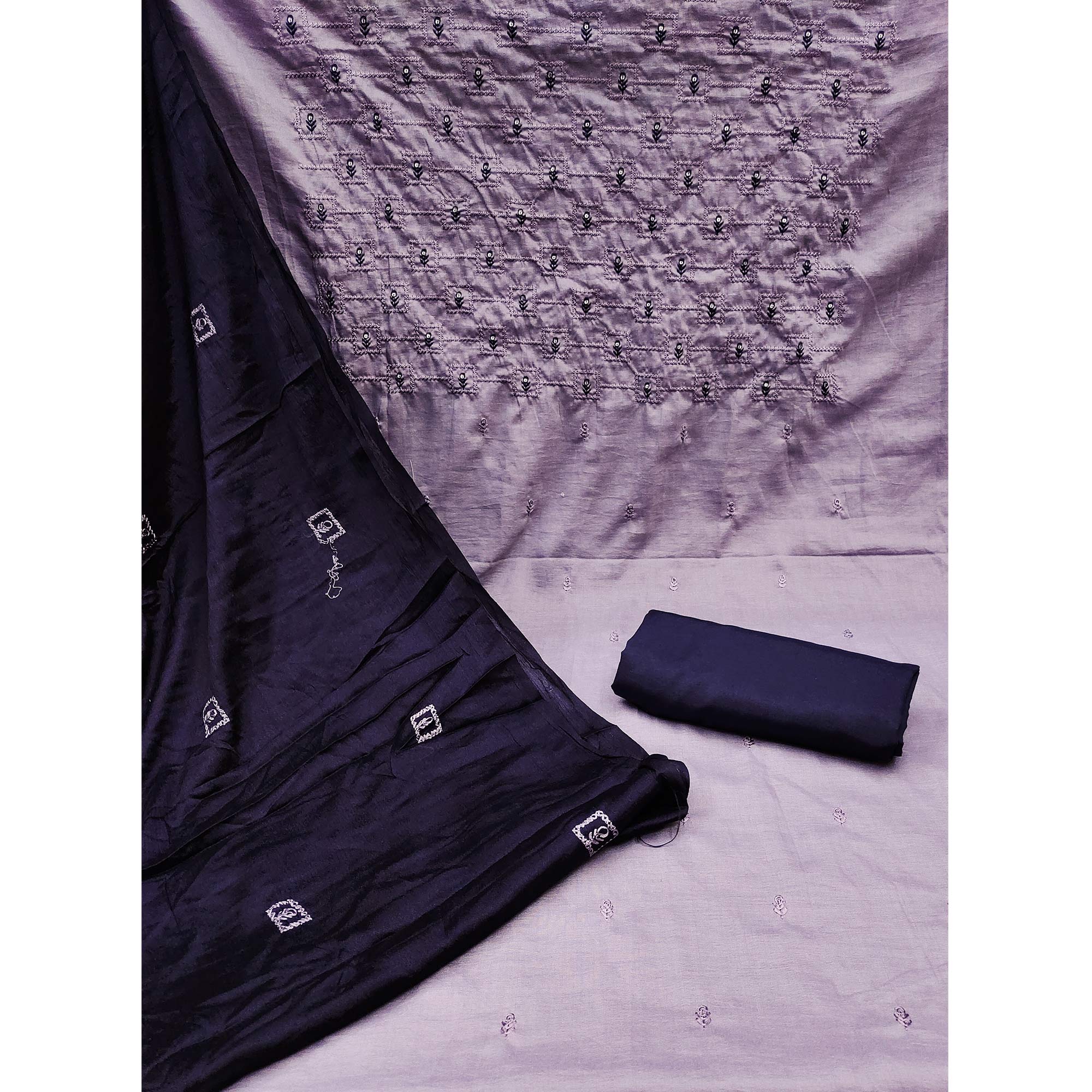 Light Purple Floral Sequins Embroidered Cotton Blend Dress Material