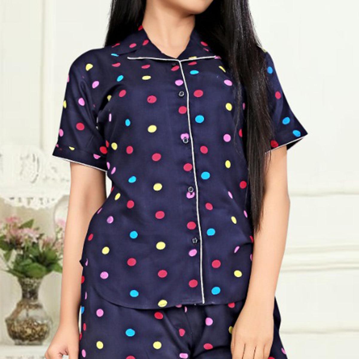 Flamboyant Navy Blue Colored Printed Cotton Rayon Night Suit - Peachmode