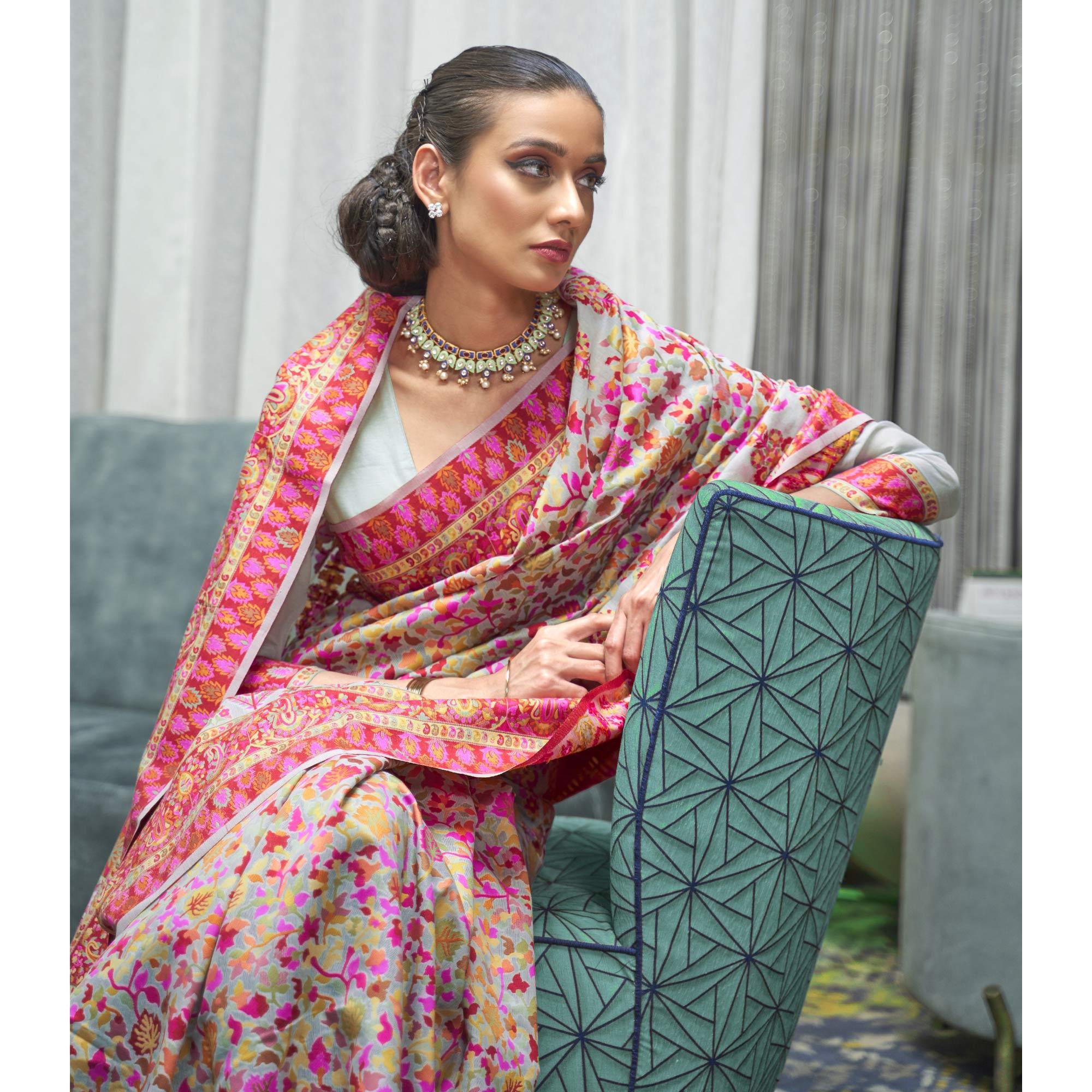 Gleaming Green Coloured Festive Wear Handloom Woven Silk Saree - Peachmode