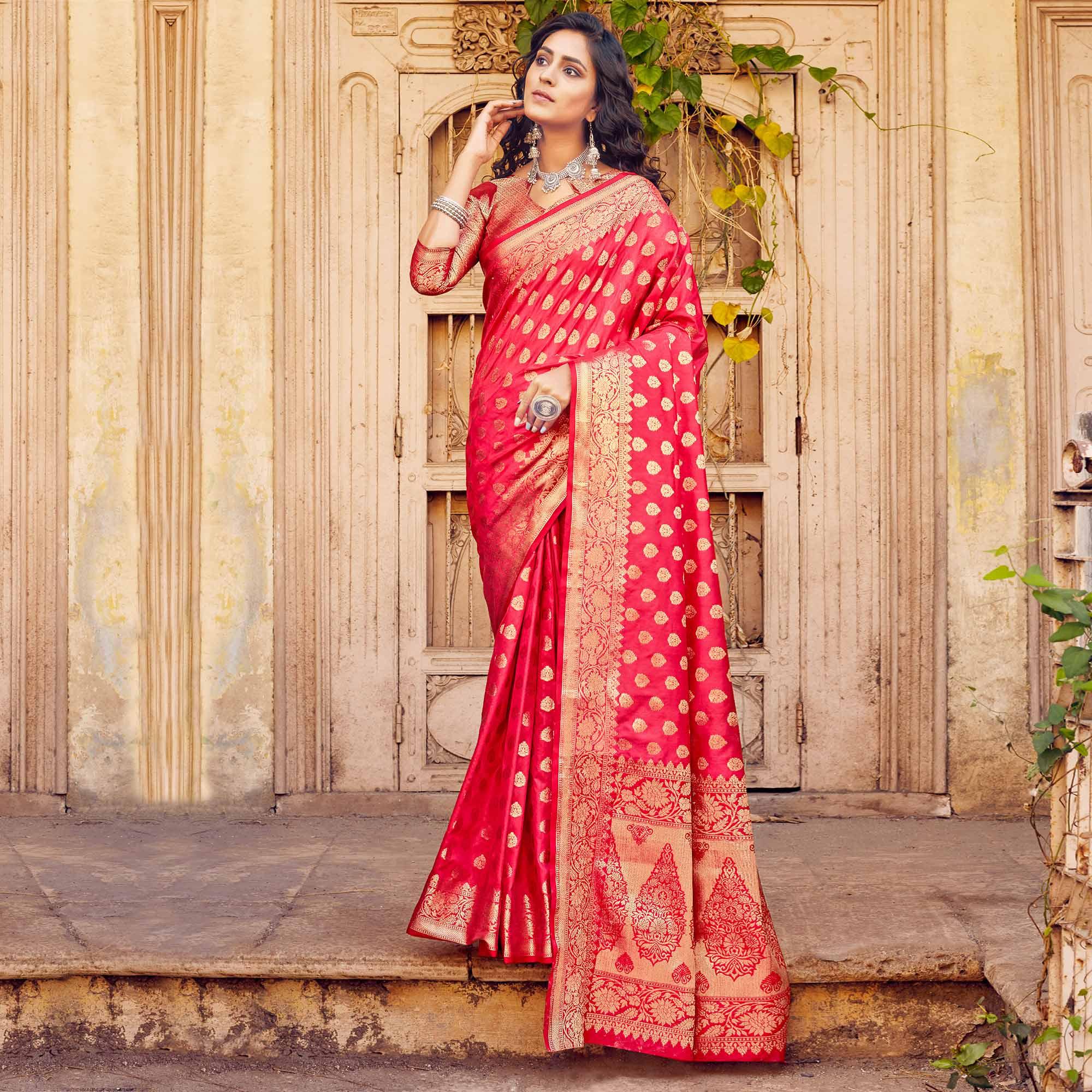 Graceful Pink Coloured Designer Partywear Weaving Silk Saree - Peachmode