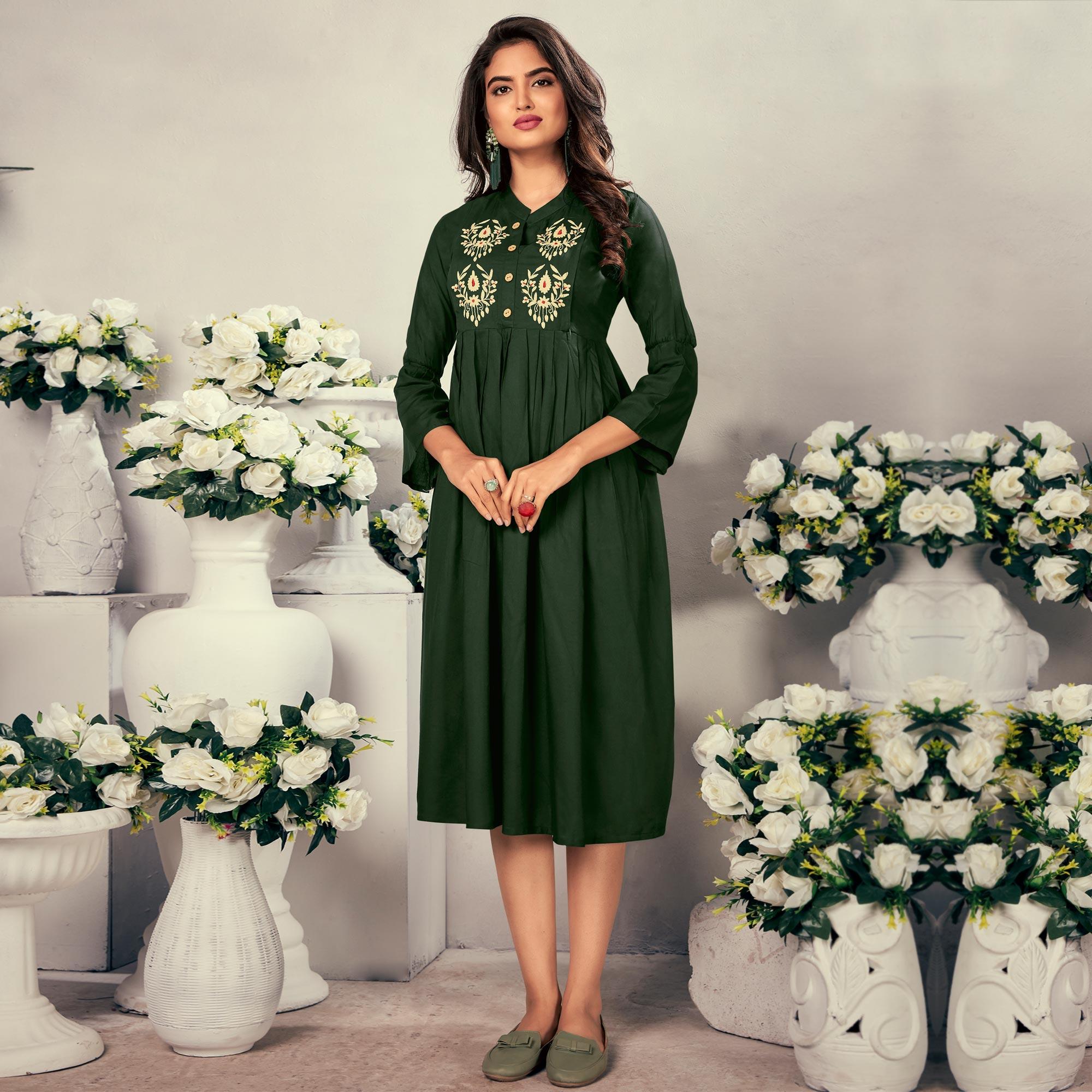 Green Casual Wear Embroidered Rayon Maternity Kurti - Peachmode