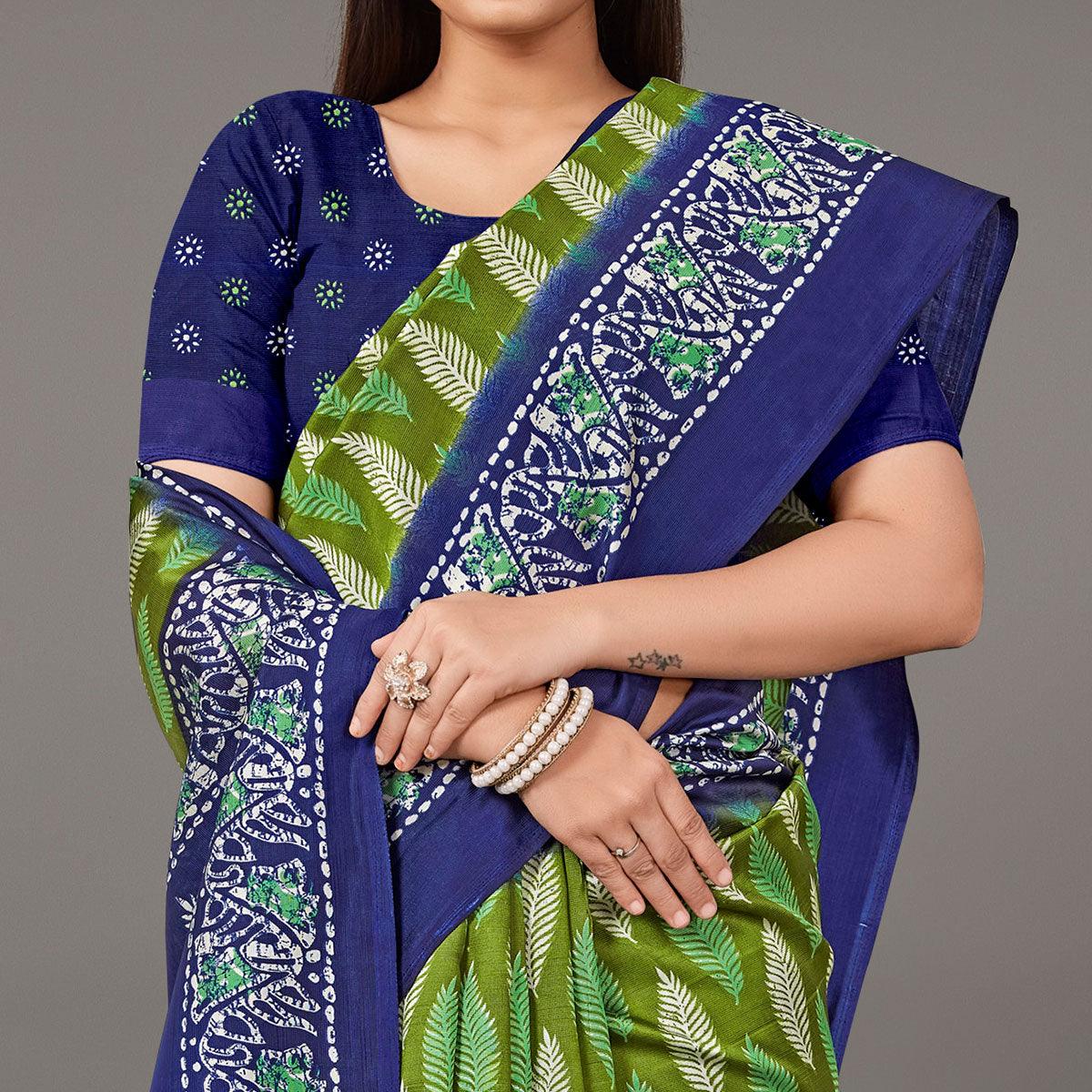 Green Casual Wear Floral Printed Art Silk Saree - Peachmode
