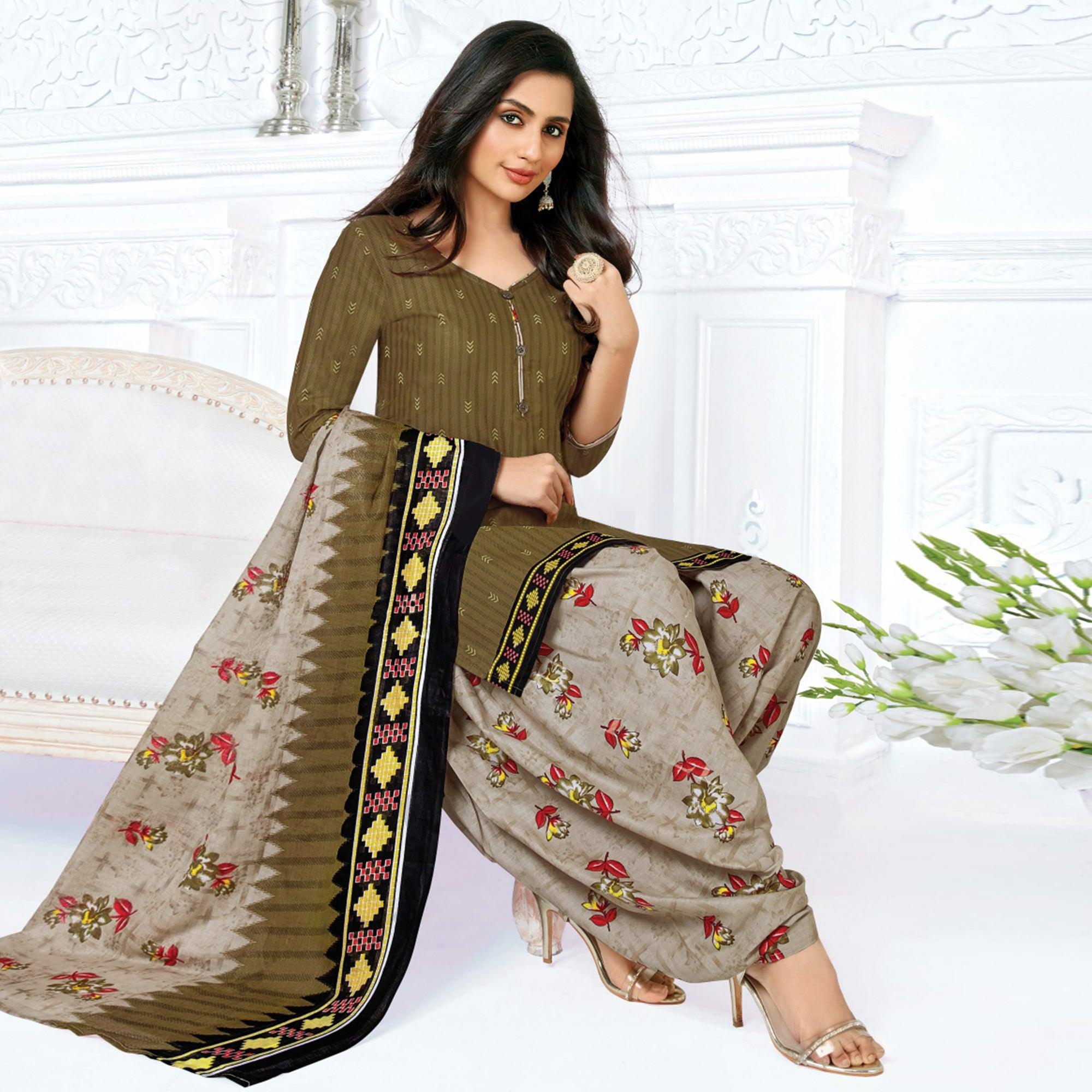 Green Casual Wear Floral Printed Cotton Patiala Dress Material - Peachmode