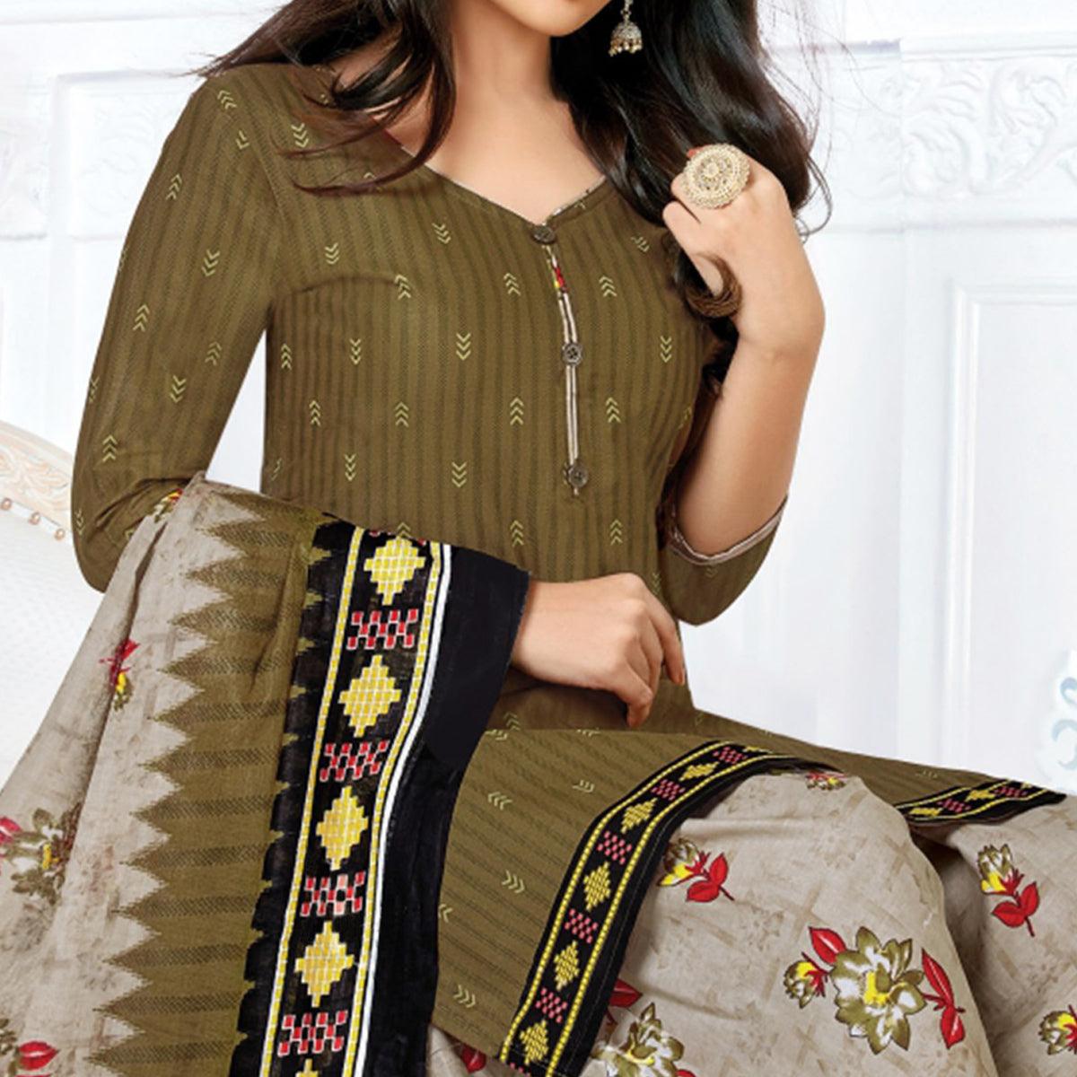 Green Casual Wear Floral Printed Cotton Patiala Dress Material - Peachmode