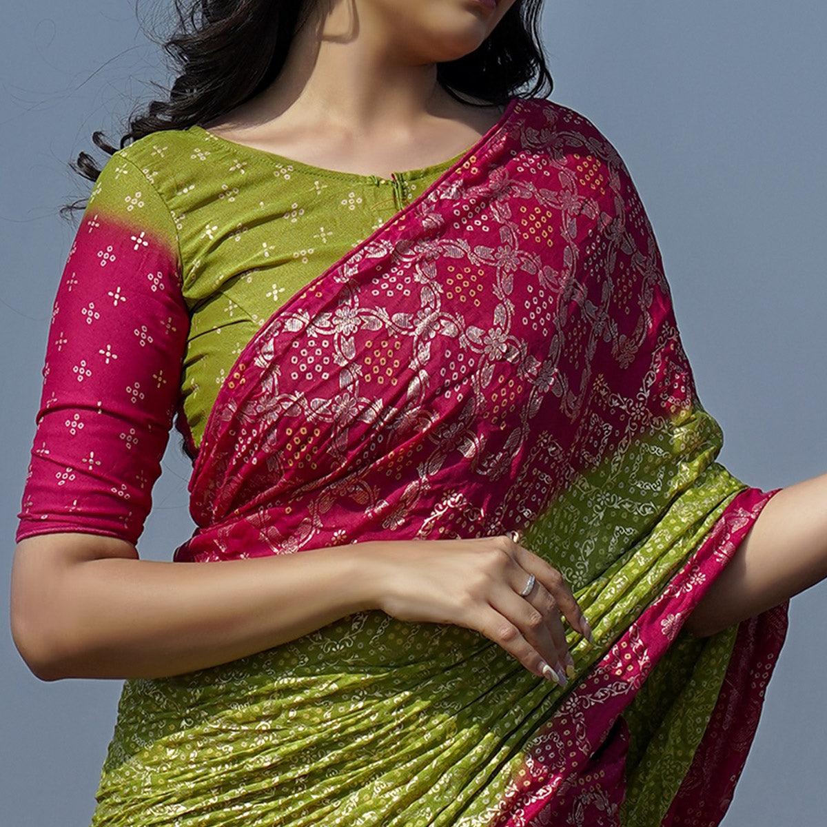 Green Casual Wear Foil Printed Crepe Saree - Peachmode