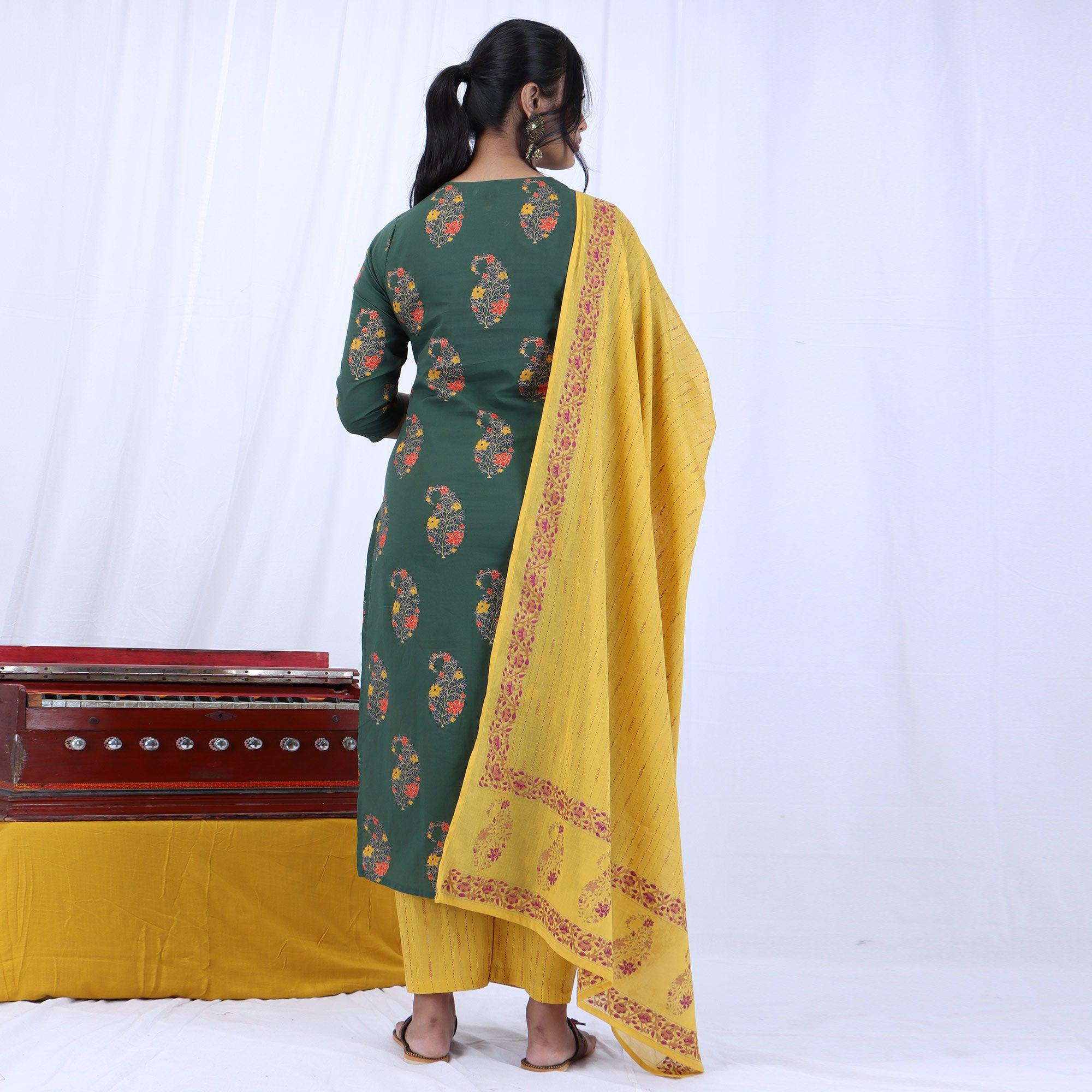 Green Casual Wear Printed Cotton Kurti - Pant Set With Dupatta - Peachmode