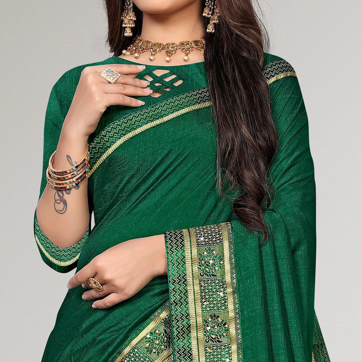 Green Casual Wear Solid Vichitra Silk Saree - Peachmode