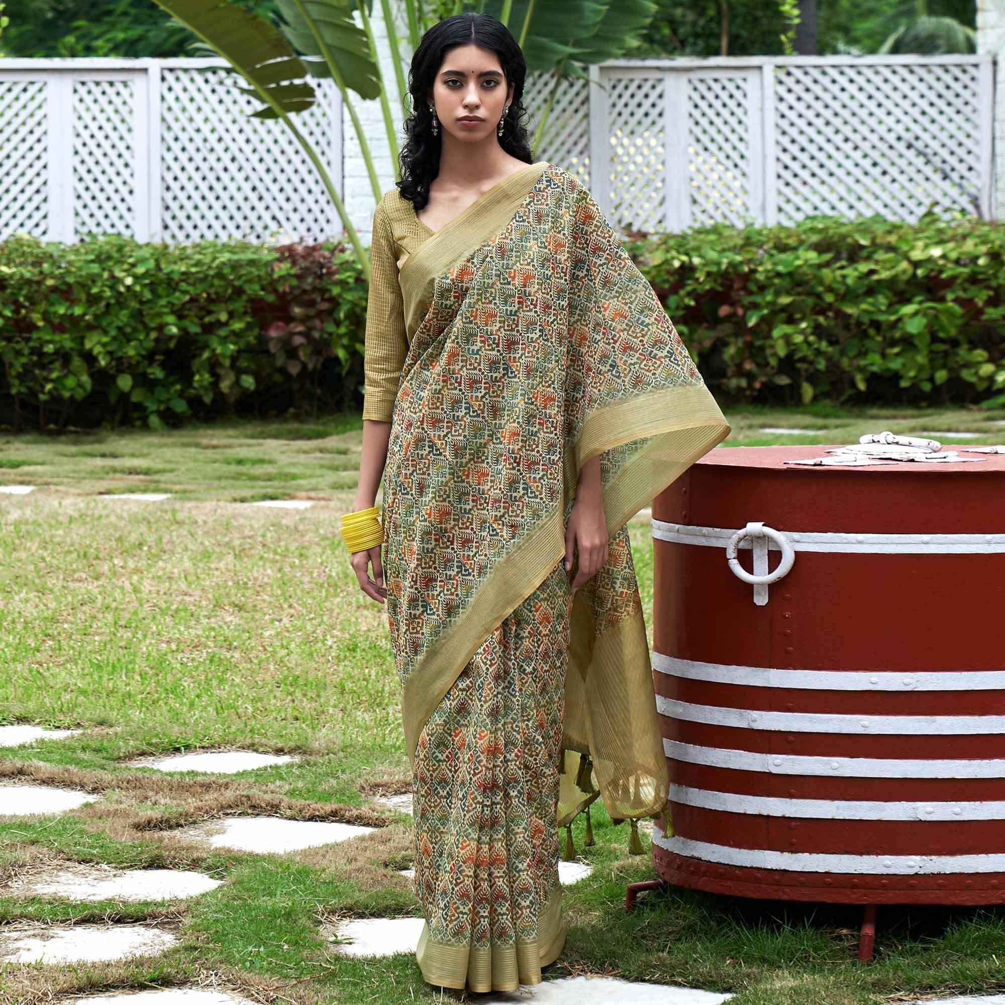 Green Digital Printed Art Silk Saree - Peachmode