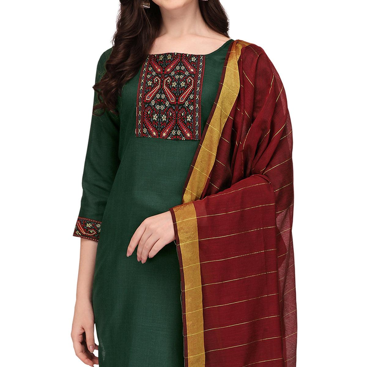 Green Embroidered Poly Cotton Kurti Pant Set - Peachmode