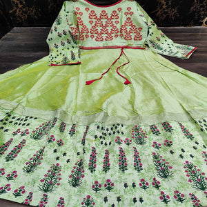 Green Festive Wear Floral Embroidered Fancy Fabric Suit - Peachmode