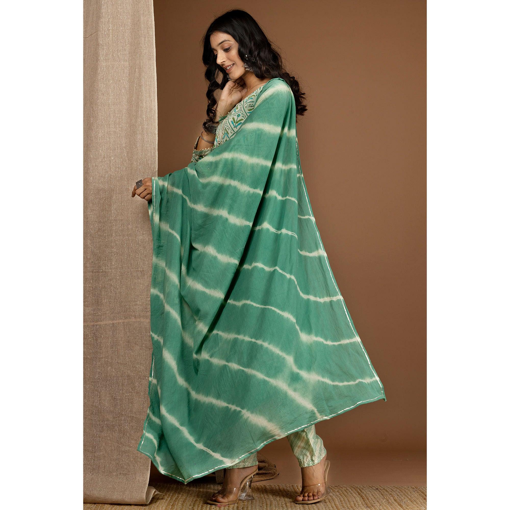 Green Floral Printed Pure Cotton Kurti Pant Set With Dupatta - Peachmode