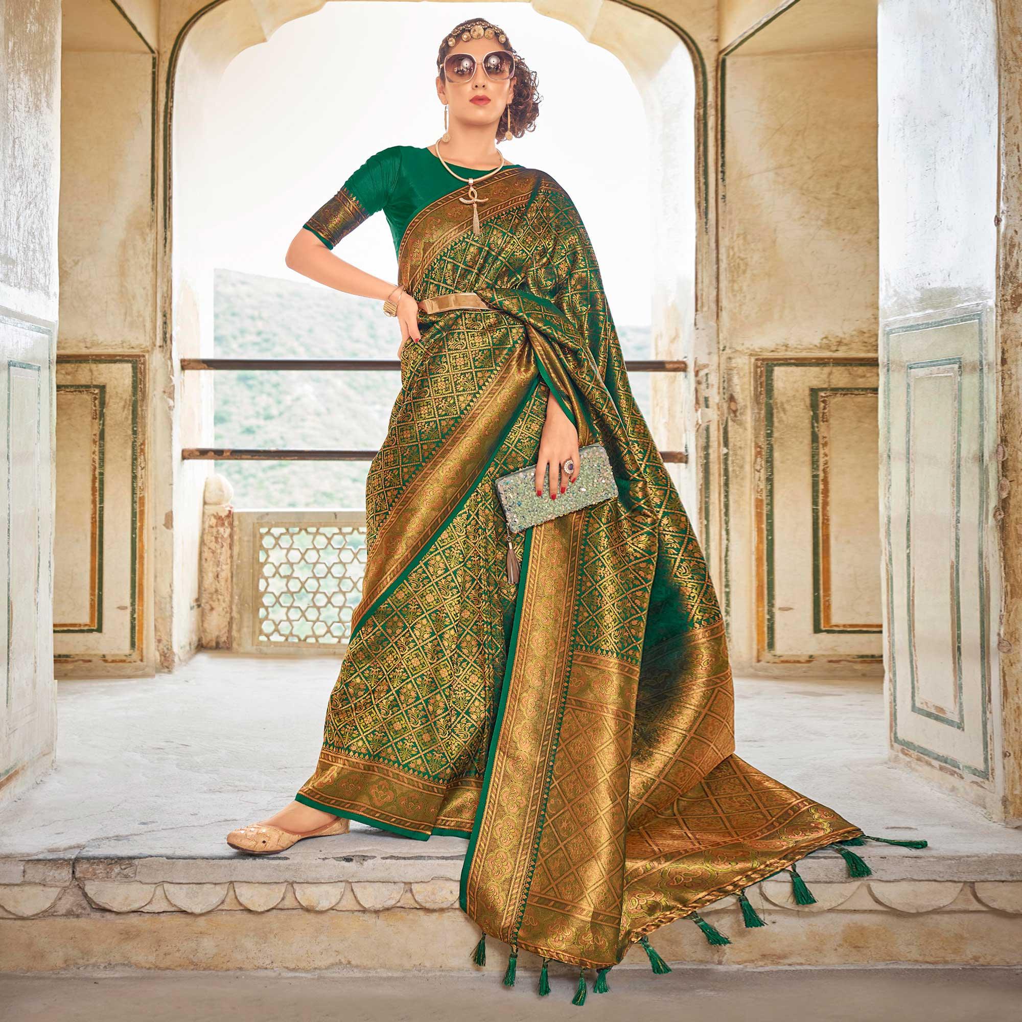 Green Floral Woven Art Silk Saree - Peachmode