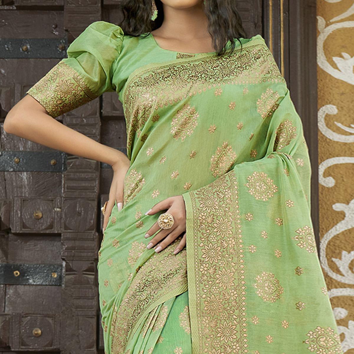 Green Floral Woven Pure Cotton Saree - Peachmode