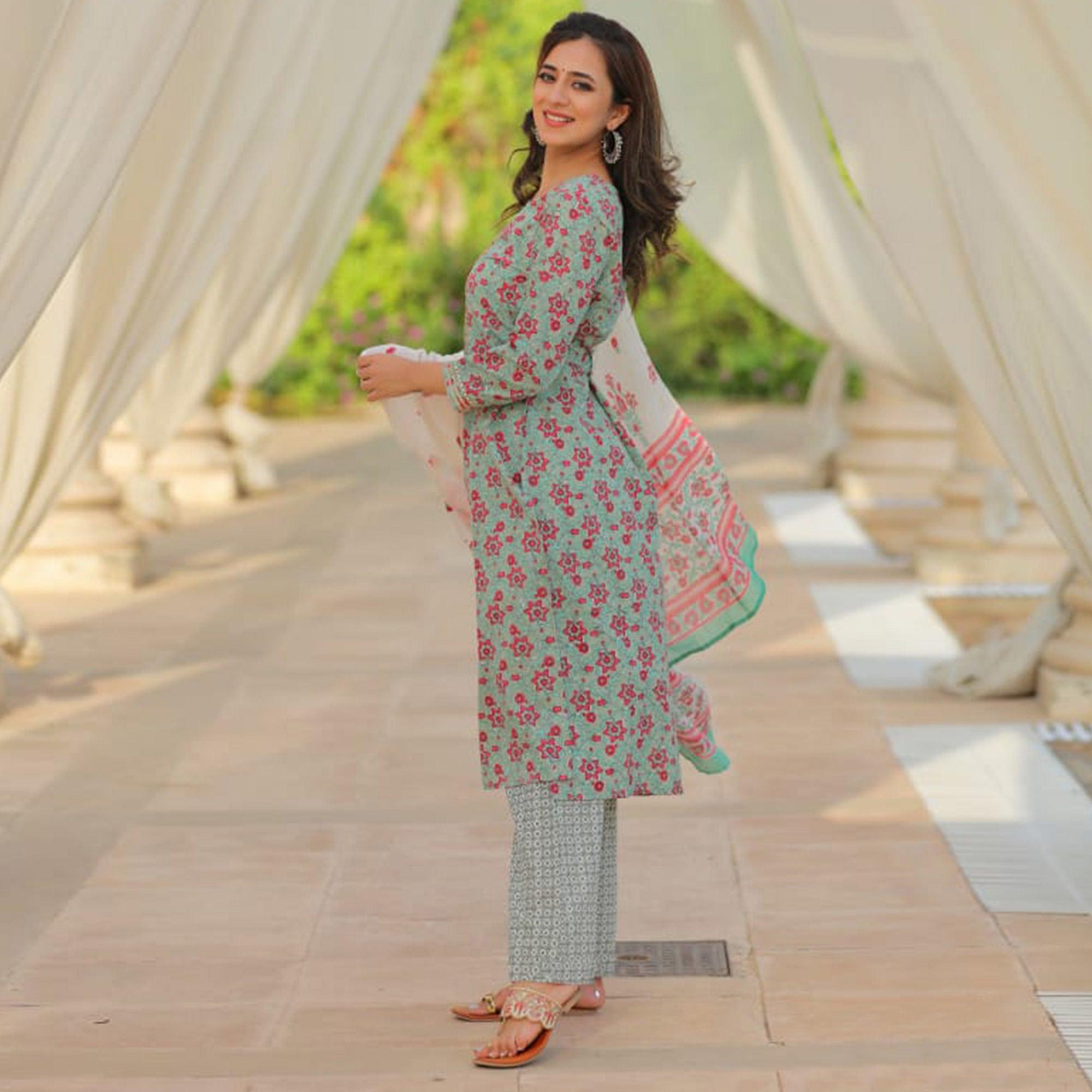Green Partywear Printed With Gotti Patta Cotton Kurti Pant Set - Peachmode