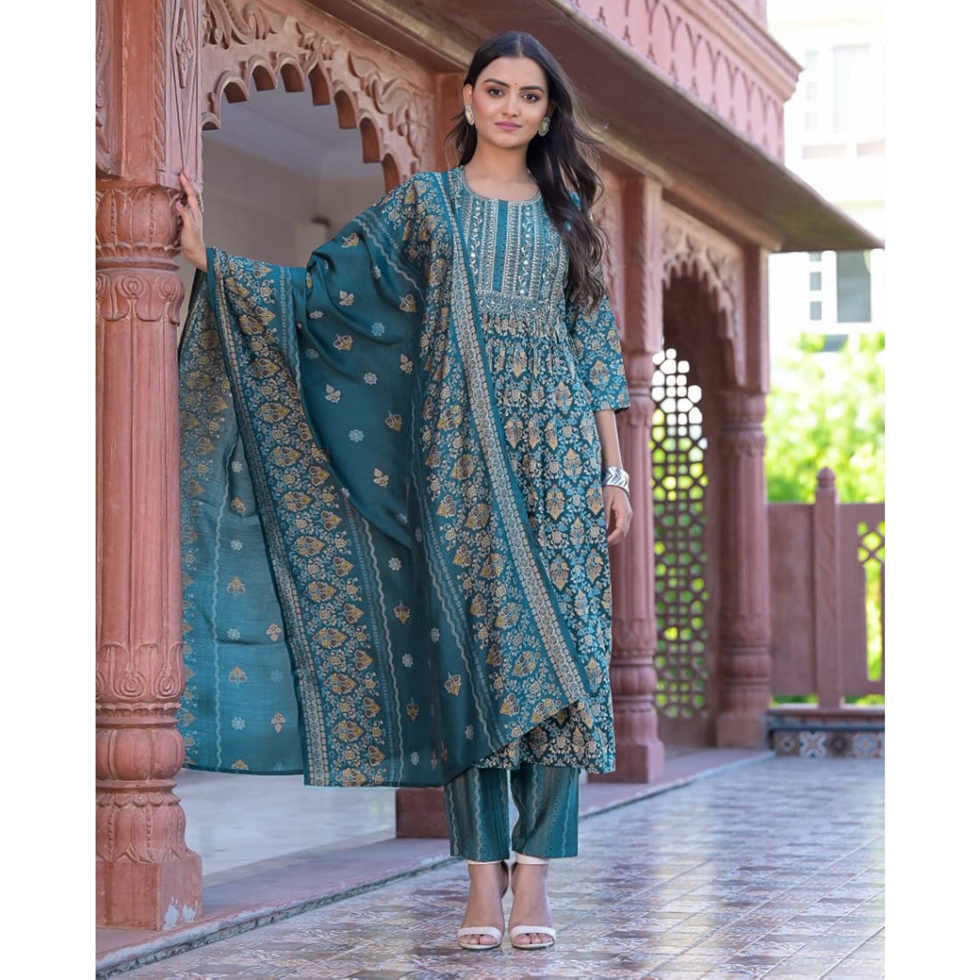 Green Printed-Embroidered Chanderi Kurti Pant Set With Dupatta - Peachmode