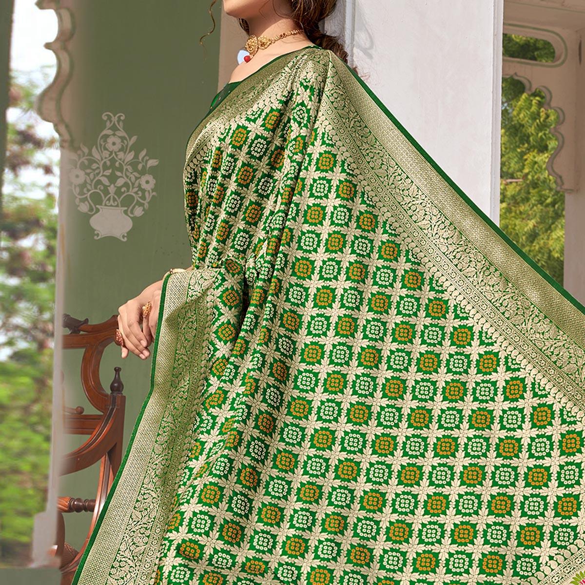 Green Woven Banarasi Silk Saree - Peachmode