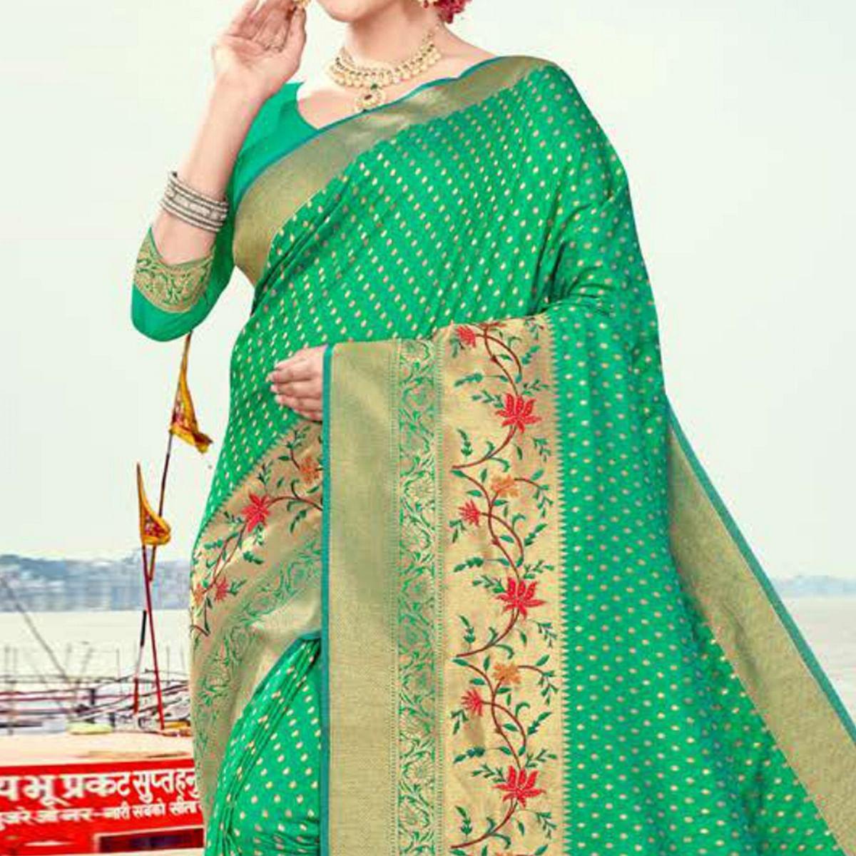 Green Woven Cotton Silk Saree - Peachmode