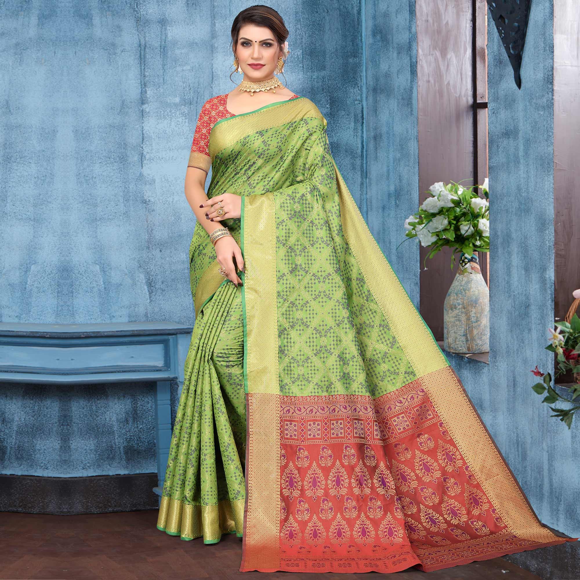 Green Woven Jacquard Saree - Peachmode