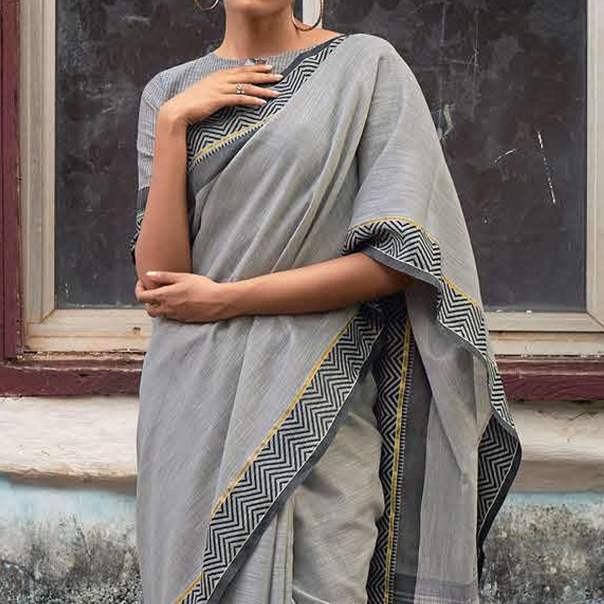 Grey Casual Wear Solid Linen Saree - Peachmode