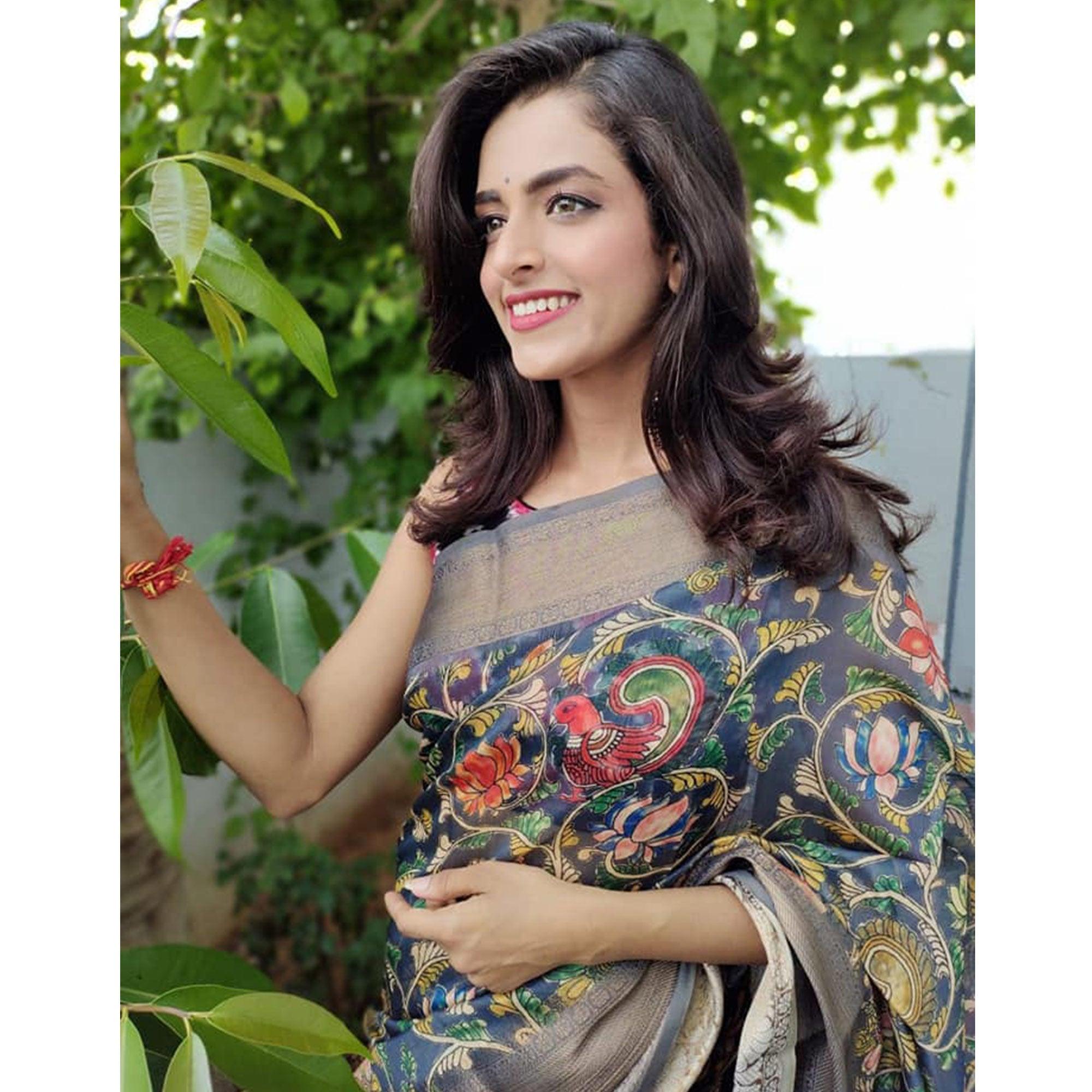 Grey Festive Wear Kalamkari Printed Chanderi Silk Saree With Zari Weaving Border - Peachmode