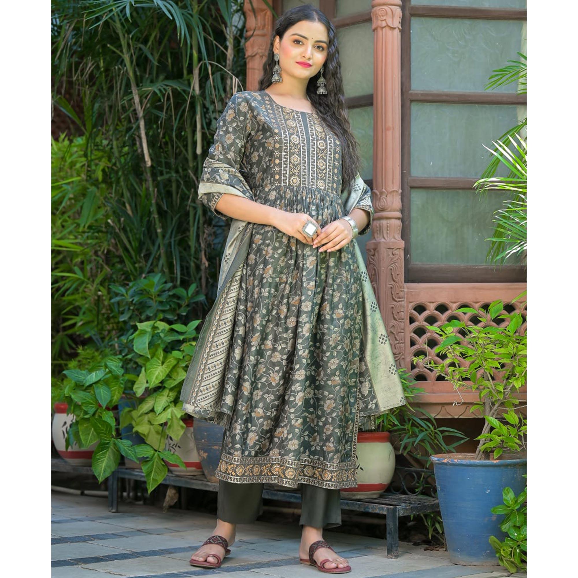 Grey Printed-Embroidered Chanderi Kurti Pant Set With Dupatta - Peachmode