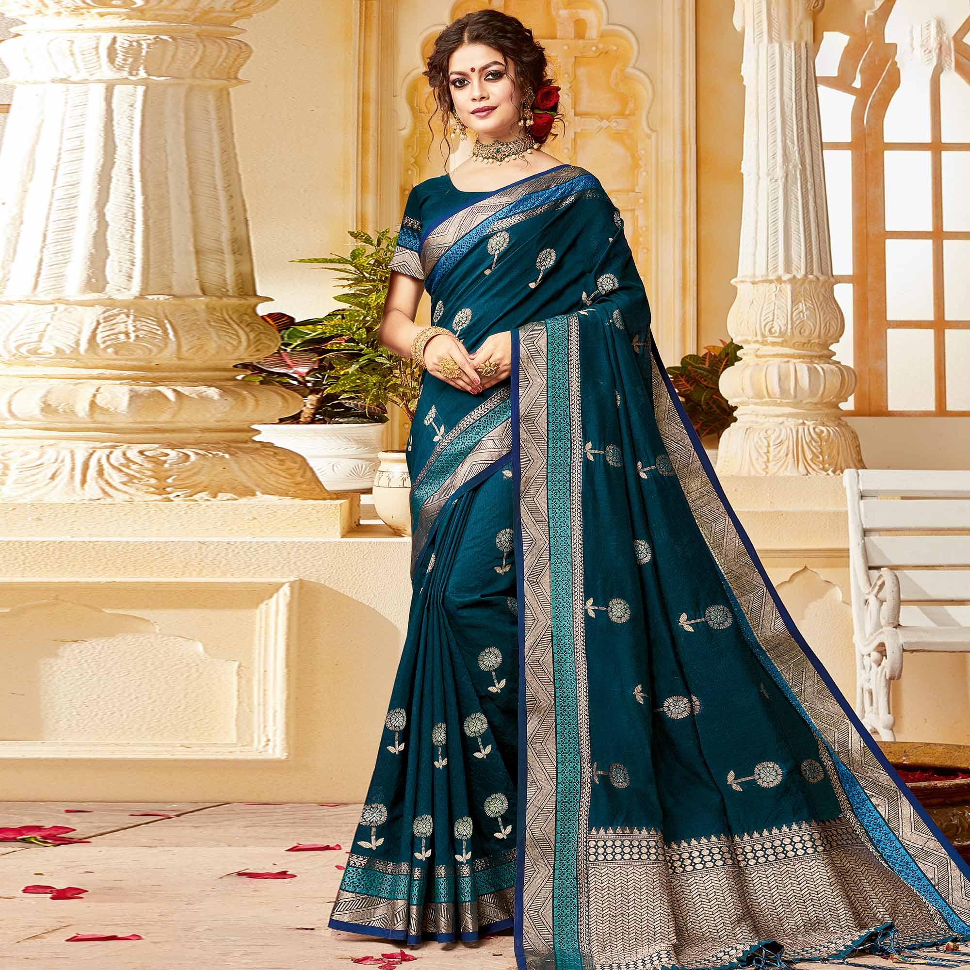 Imposing Dark Green Colored Festive Wear Woven Cotton Handloom Saree - Peachmode