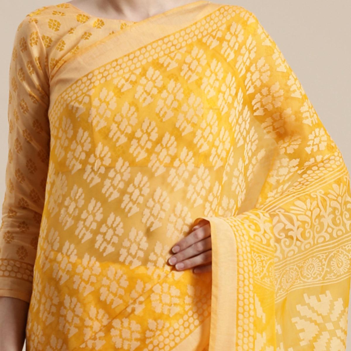 Intricate Orange Colored Party Wear Geometric Brasso Saree - Peachmode