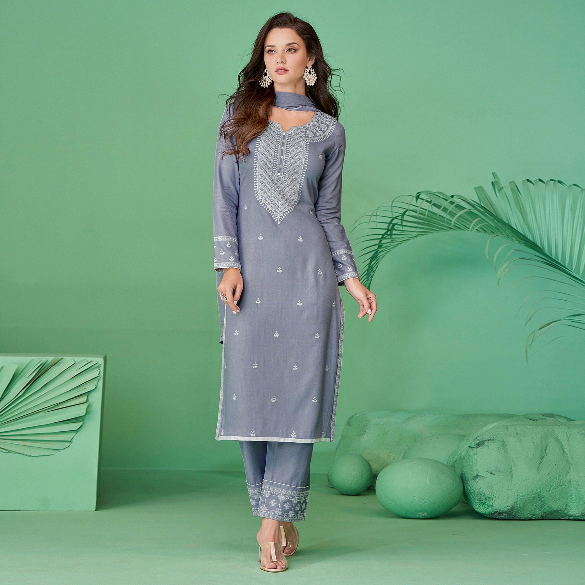 Light Purple Lucknowi Embroidered Rayon Kurti Pant Set With Dupatta - Peachmode