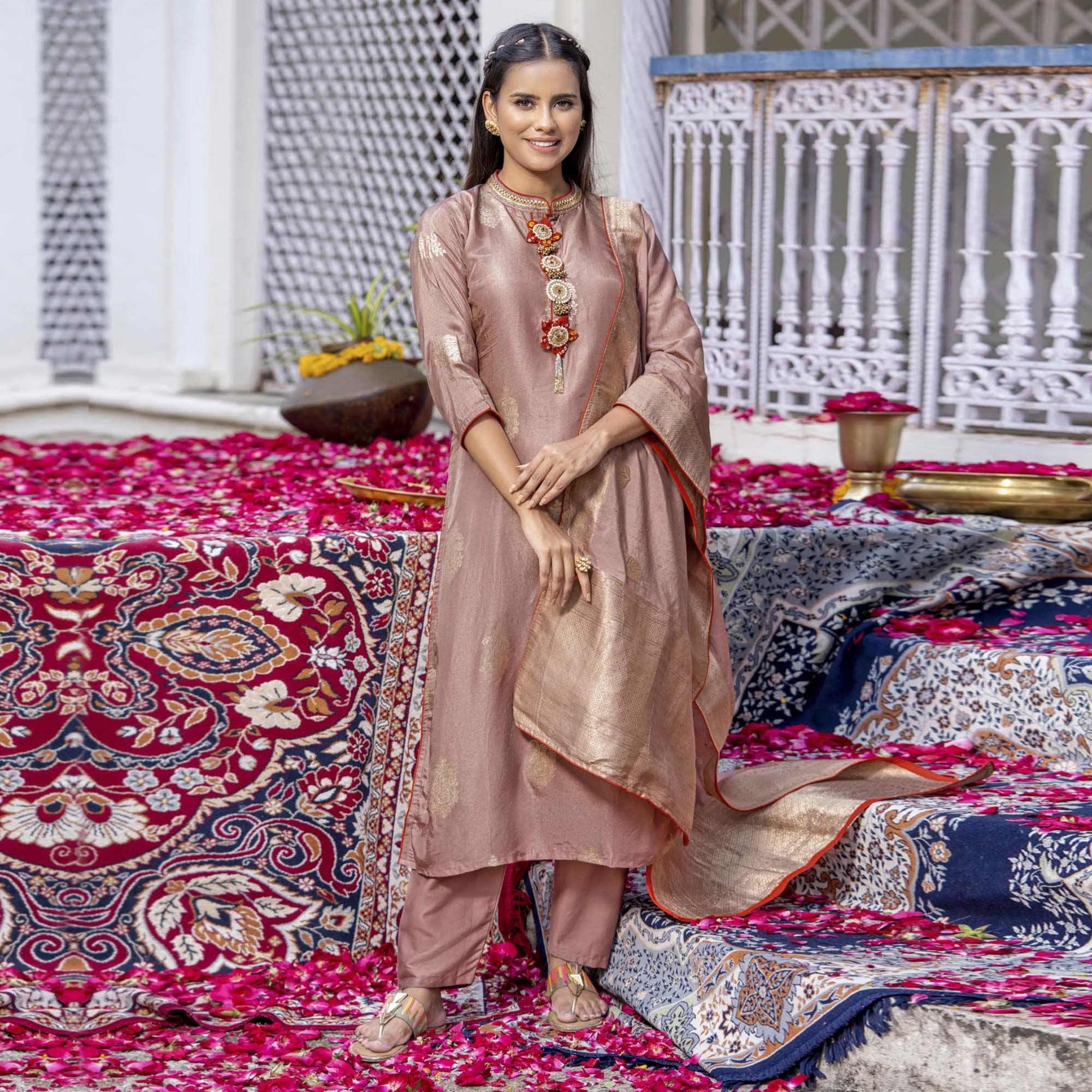 Mauve Woven Dola Silk Kurti Pant Set With Dupatta - Peachmode