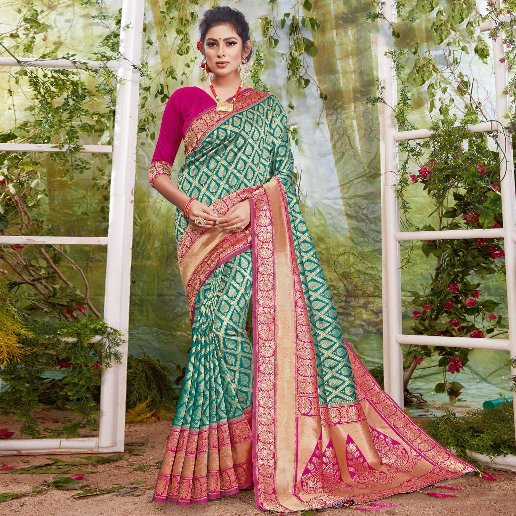 Mesmerising Green Coloured Festive Wear Woven Silk Saree - Peachmode