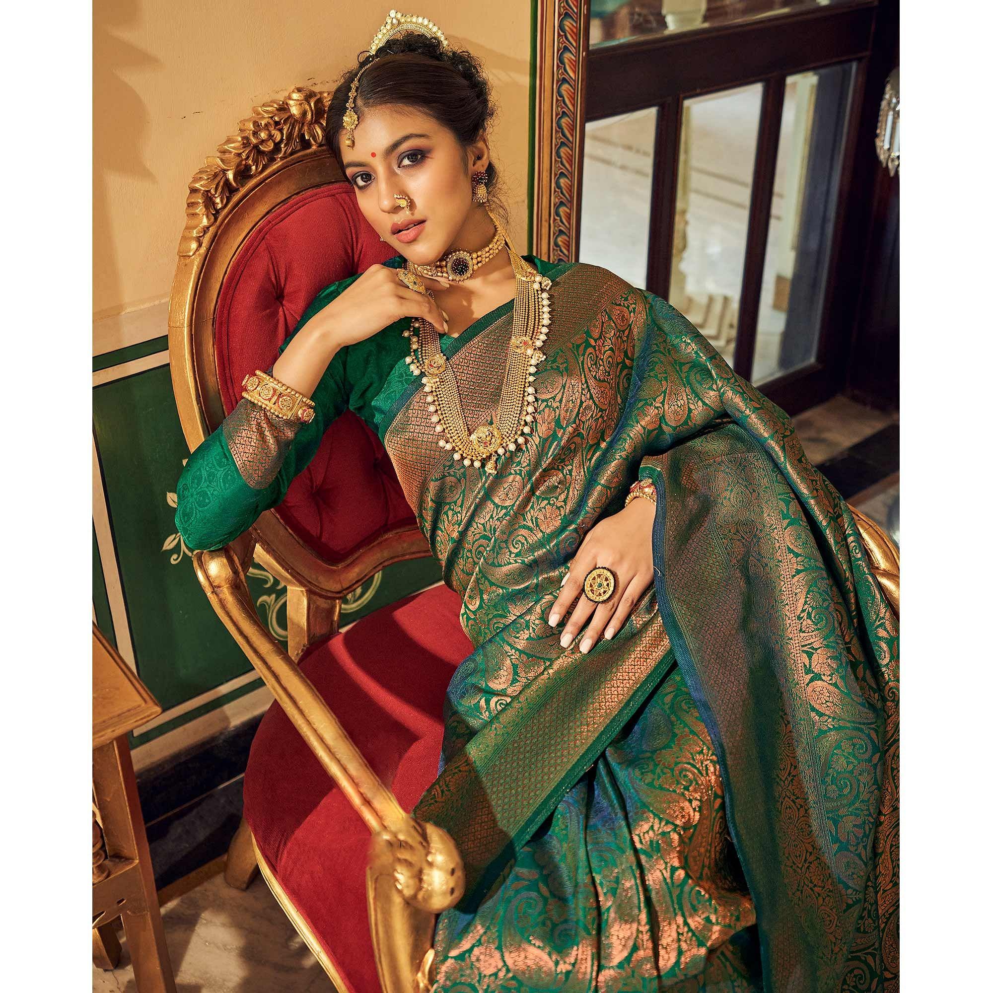 Morpich Woven Art Silk Saree With Tassels - Peachmode