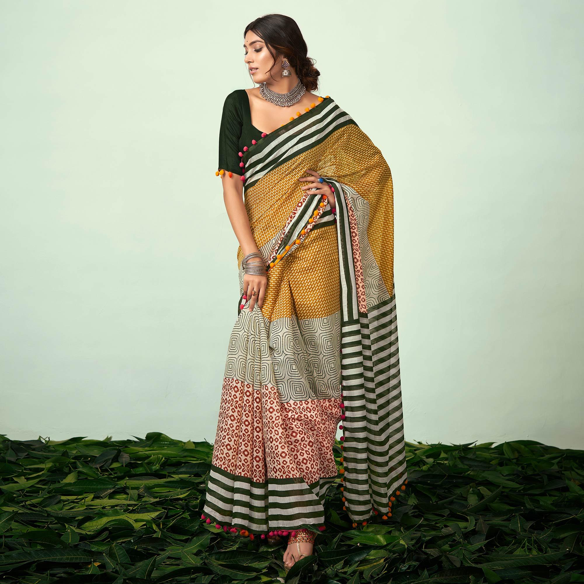 Multicolored Casual Wear Striped Printed Mul Mul Cotton Saree - Peachmode