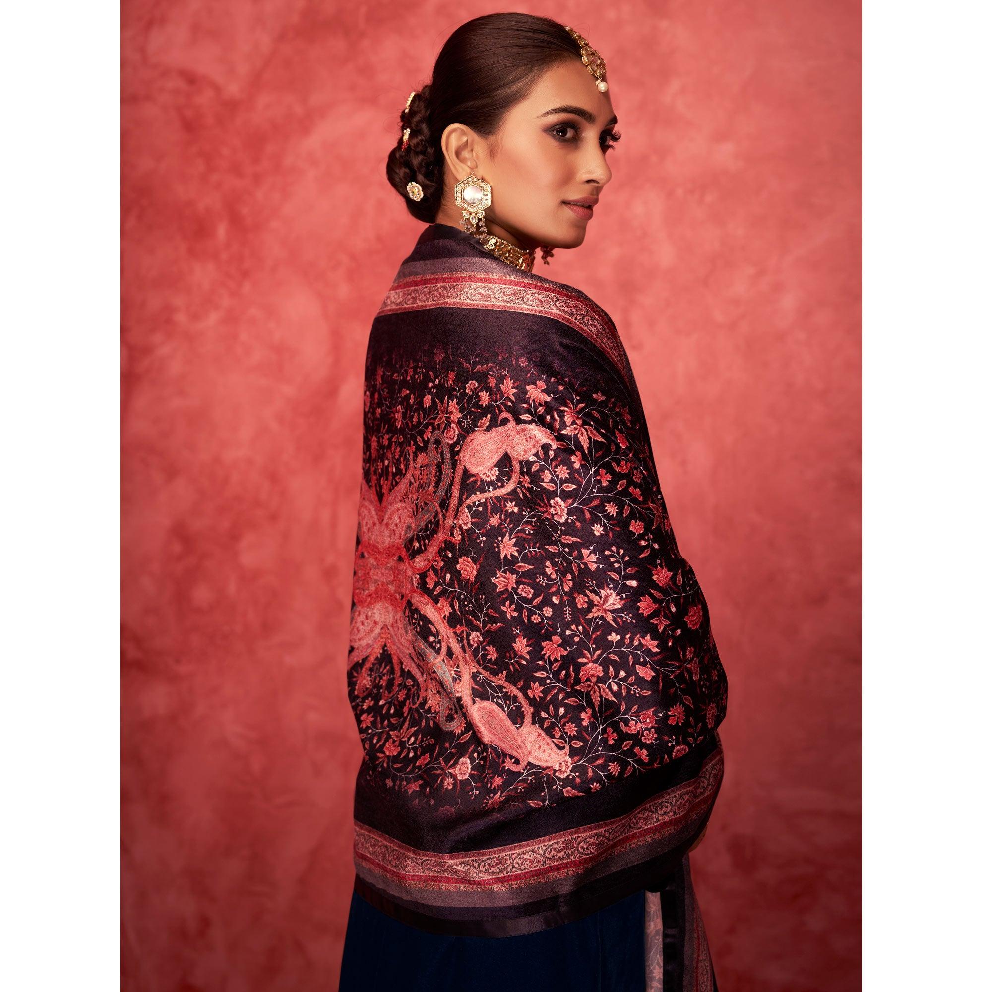 Navy Blue Embroidered Velvet Pakistani Suit - Peachmode