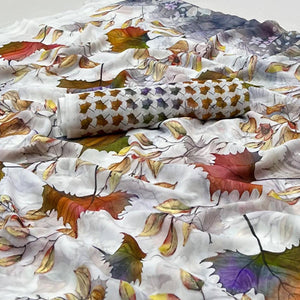 Off White Digital Printed Georgette Saree - Peachmode