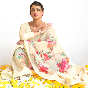 Off White Floral Digital Printed Chanderi Saree - Peachmode