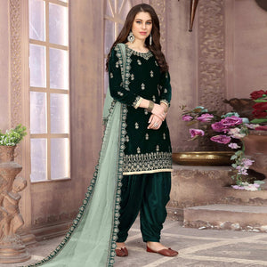 Opulent Bottle Green Colored Partywear Embroidered Velvet Patiala Suit - Peachmode