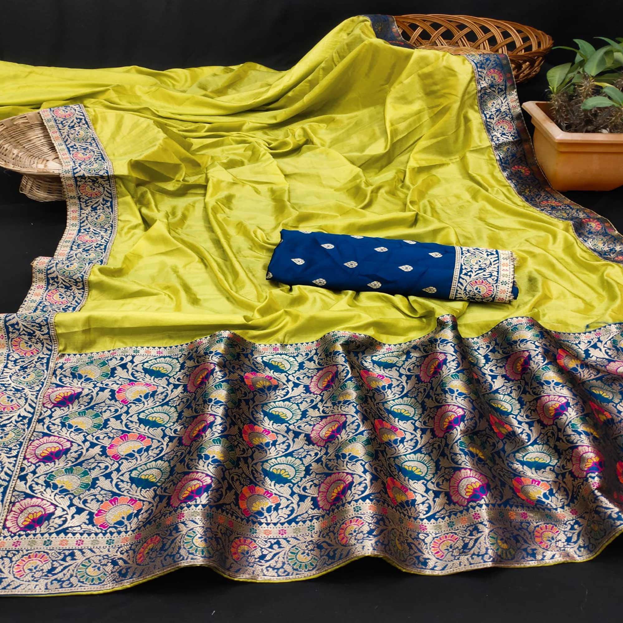 Parrot Green Festive Wear Zari Woven With Jacquard Lace & Pallu Sana Silk Saree - Peachmode