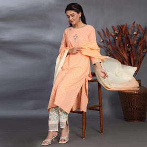 Peach Casual Wear Printed Cotton Kurti - Pant Set With Dupatta - Peachmode
