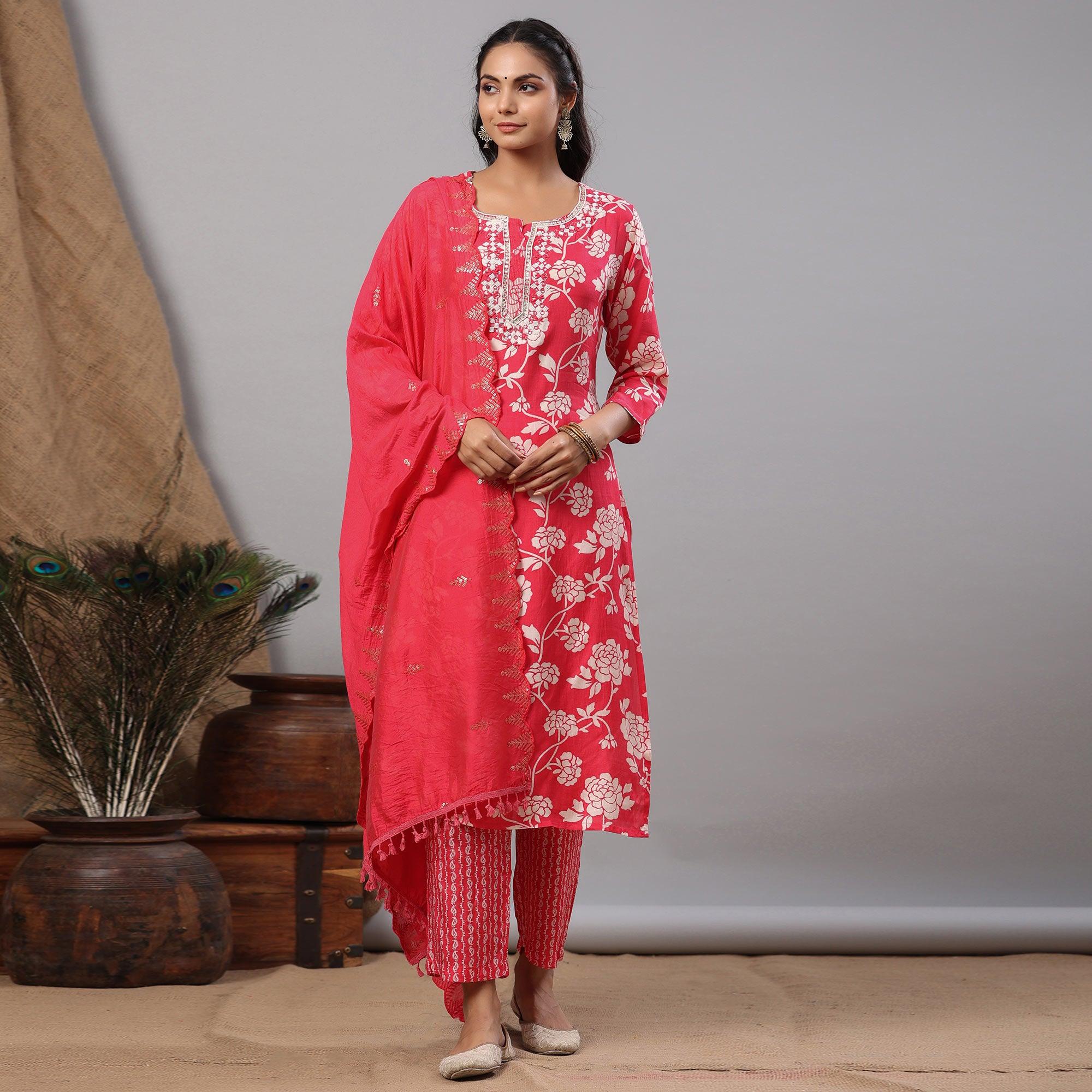 Pink Printed With Embroidered Muslin Kurti Pant Set With Dupatta - Peachmode