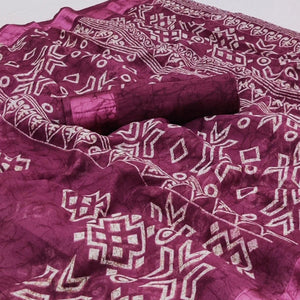 Purple Geometric Printed Linen Saree - Peachmode