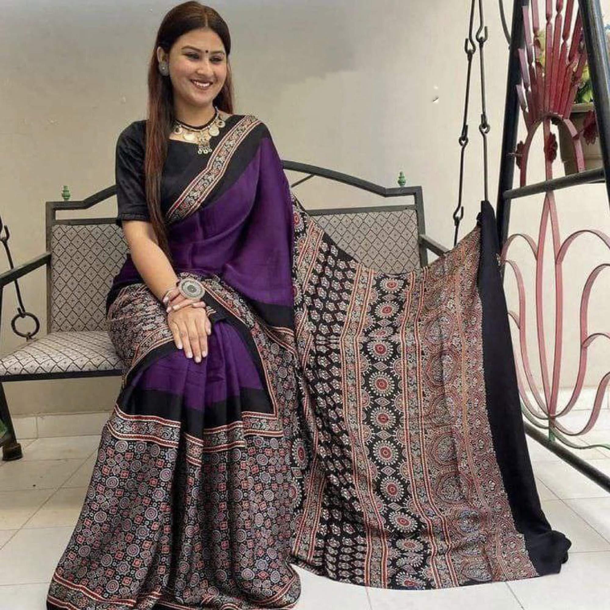 Purple Solid Linen Saree - Peachmode