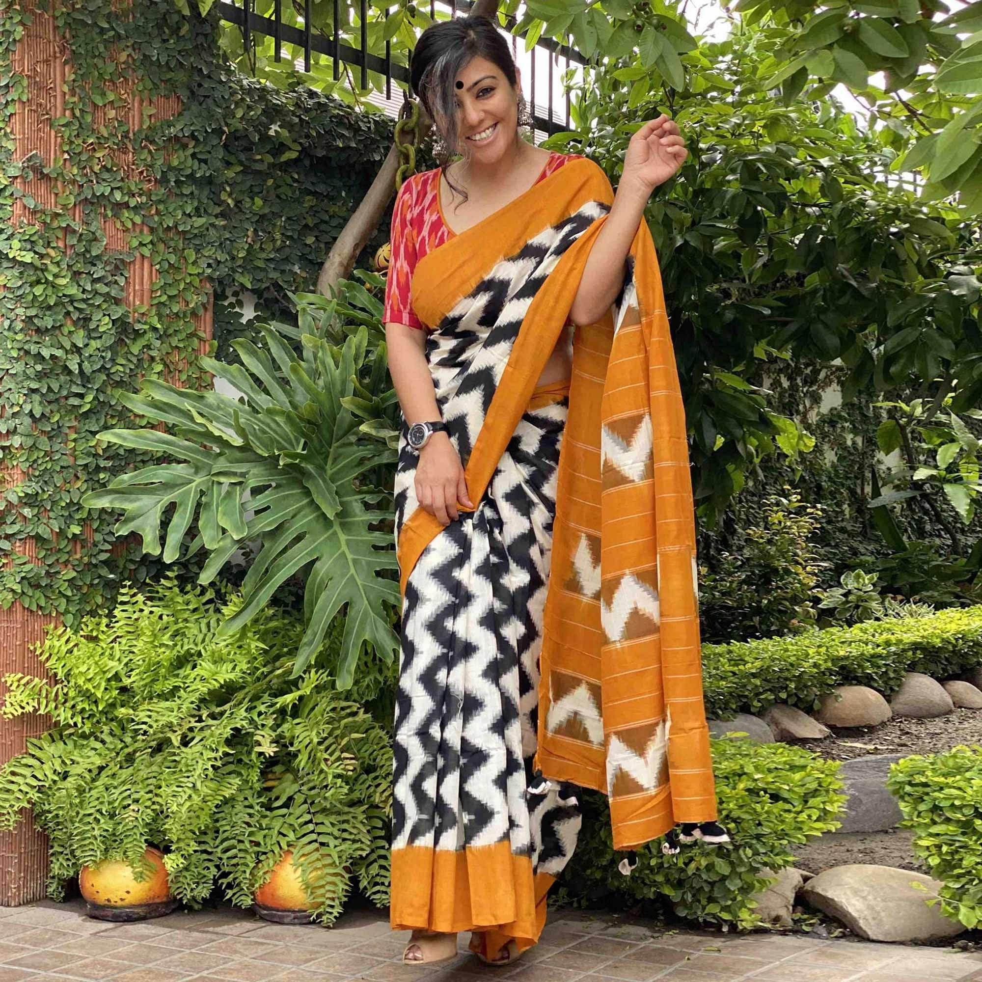 Ravishing White - Black Colored Partywear Printed Silk Saree - Peachmode
