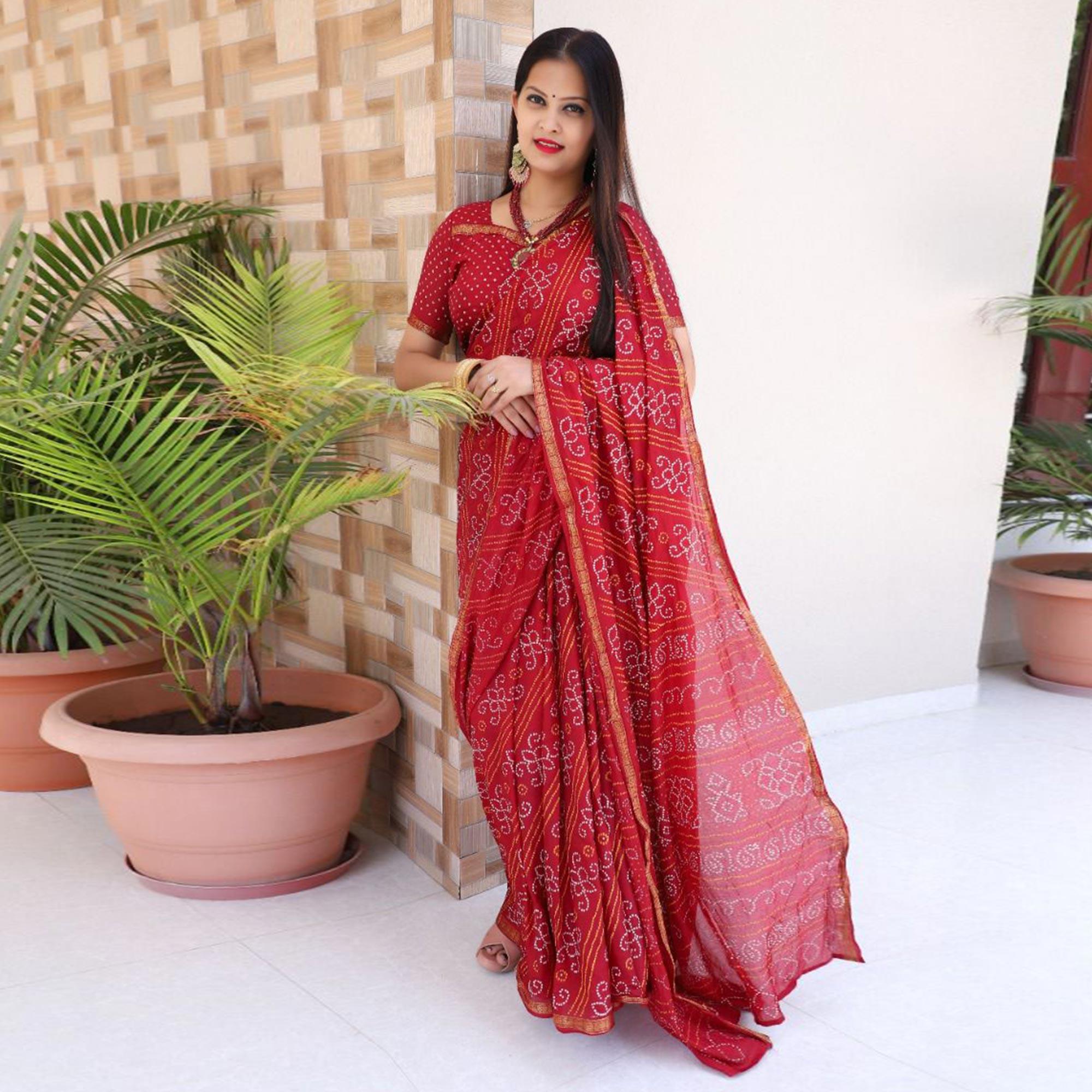 Red Bandhani Printed With Woven Border Tapetta Silk Saree - Peachmode