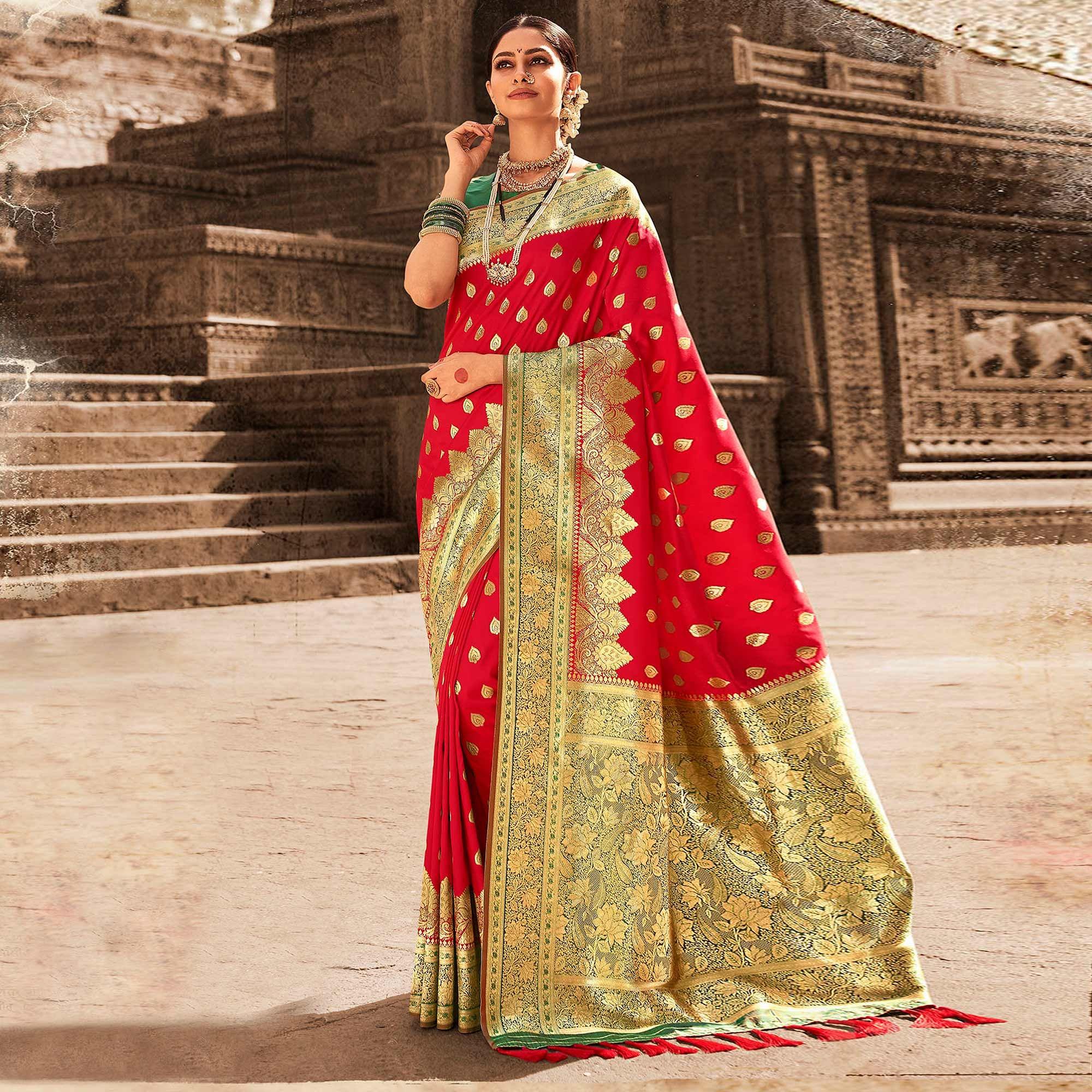 Red Festive Wear Woven Banarasi Silk Saree With Zari Border Pallu - Peachmode