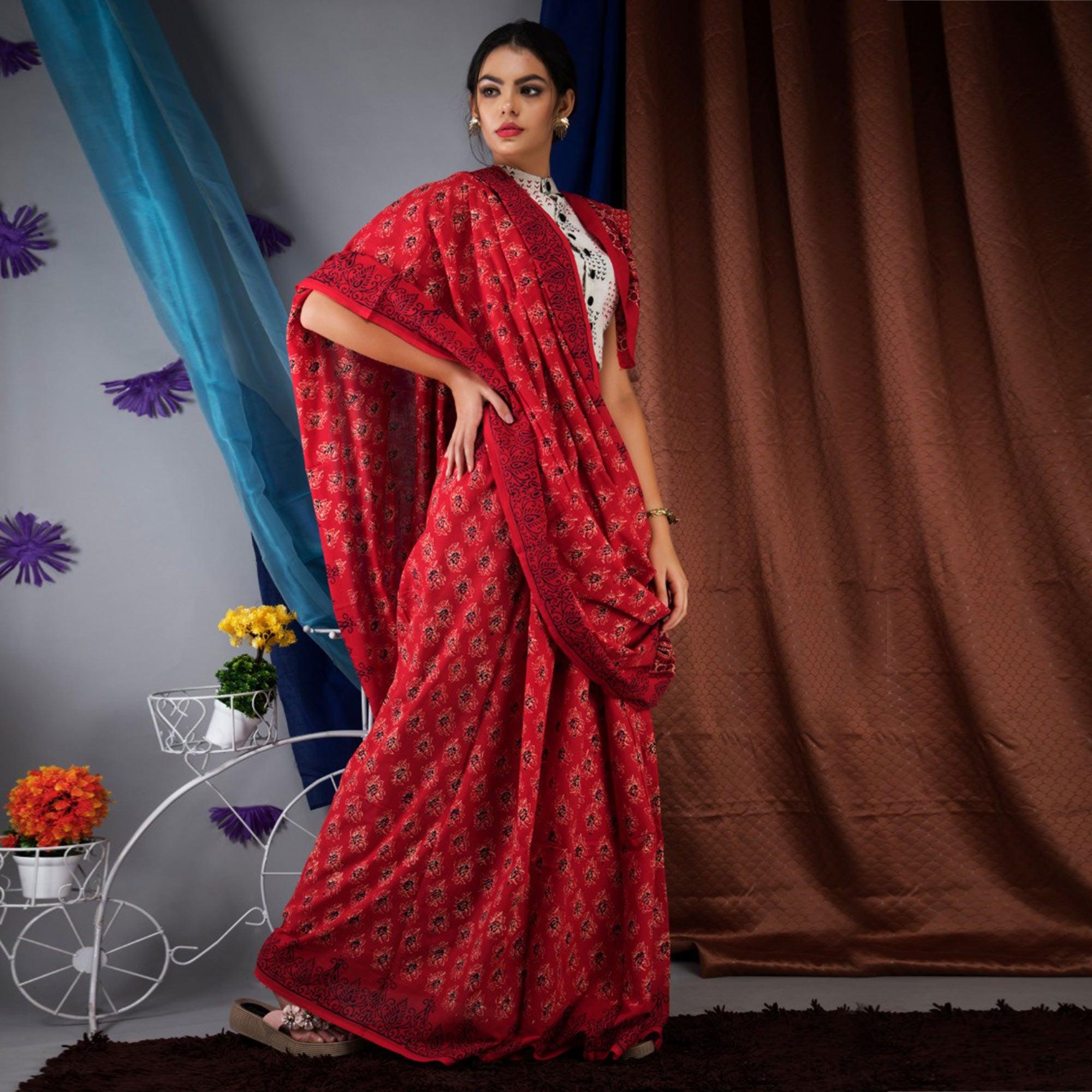 Red Floral Printed Linen Saree - Peachmode